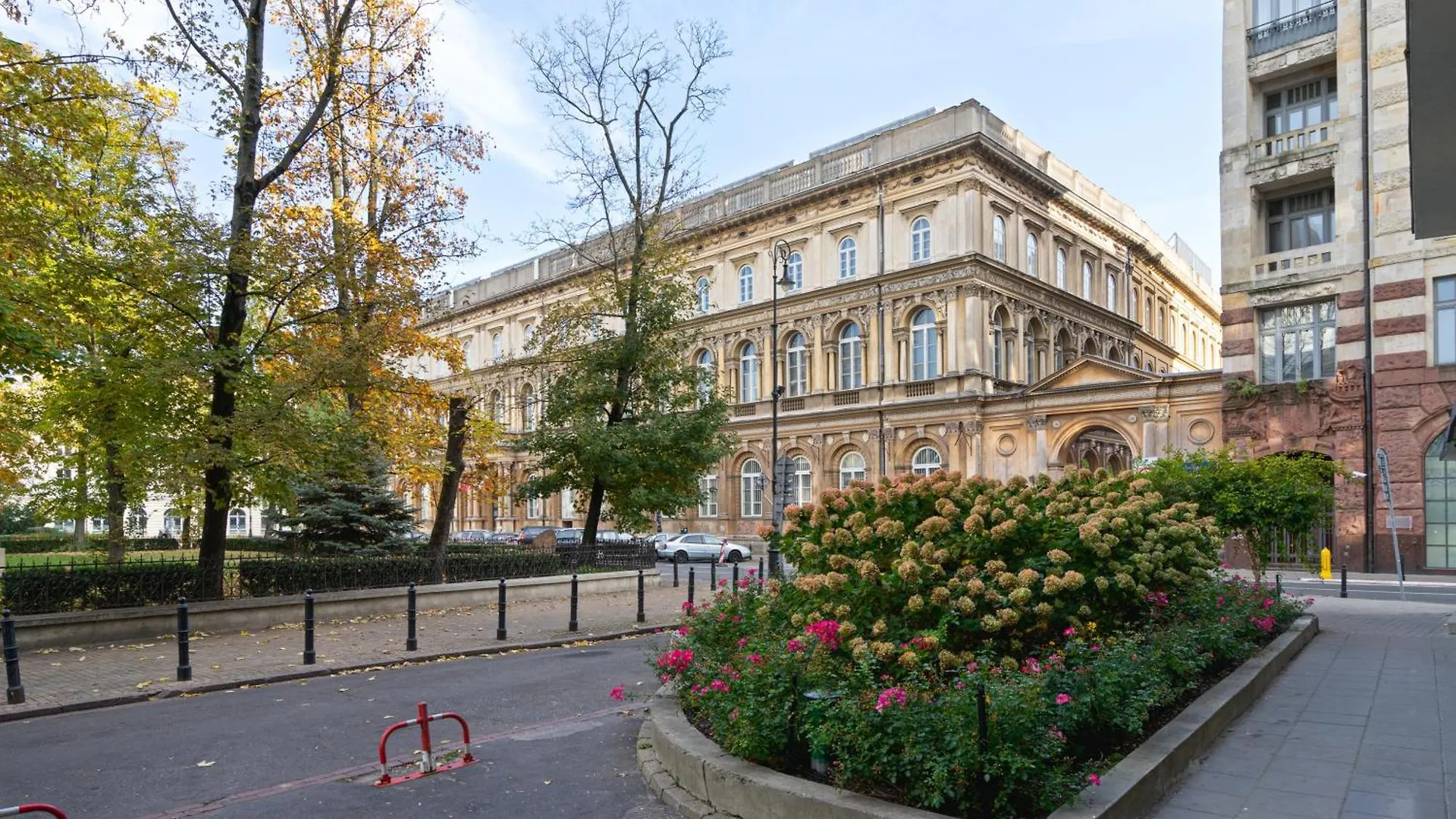 Golden Apartments Warsaw - Bright And Cozy Apartment - City Center - Kred 0*,  Poland