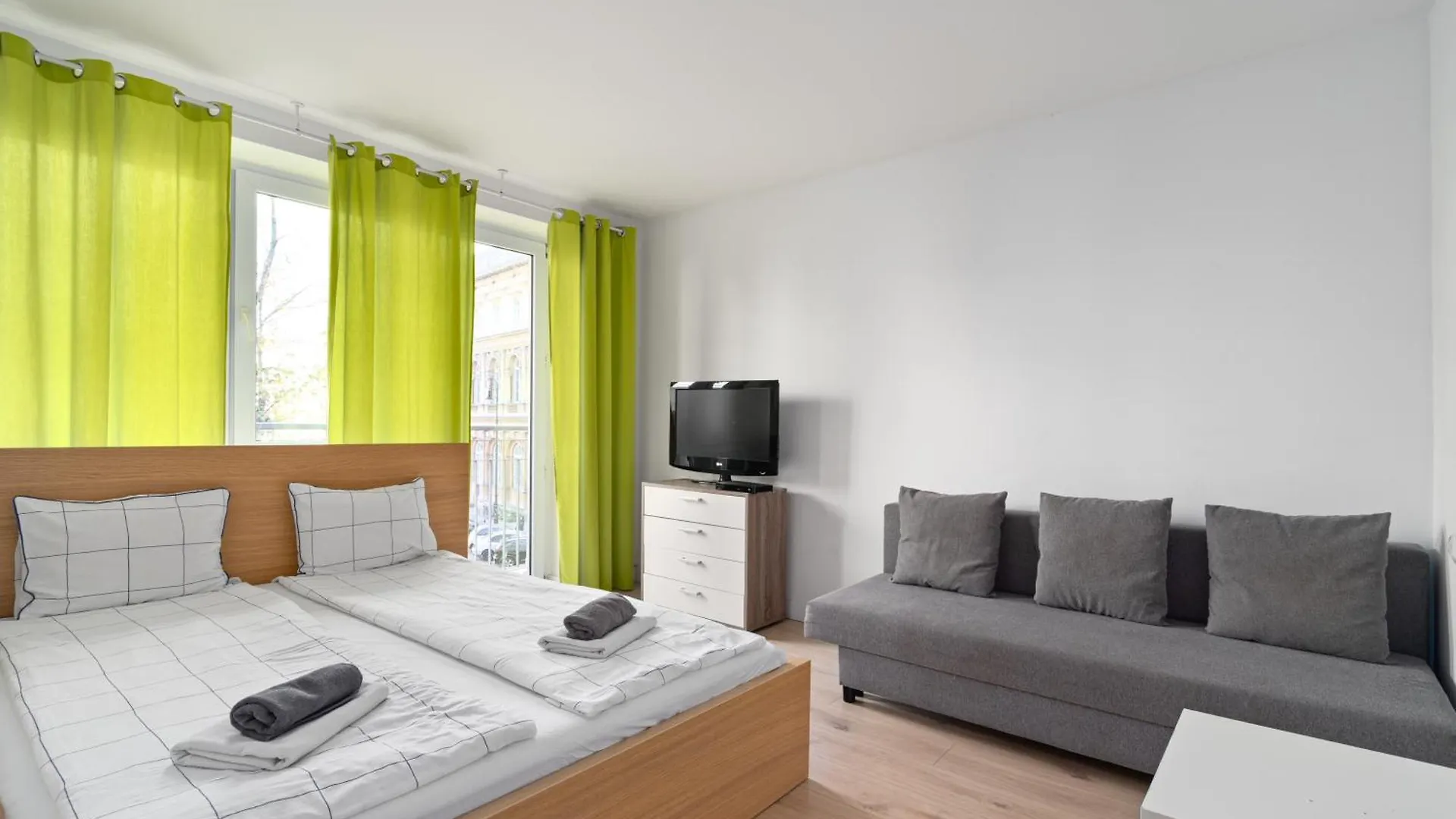 Golden Apartments Warsaw - Bright And Cozy Apartment - City Center - Kred 0*,